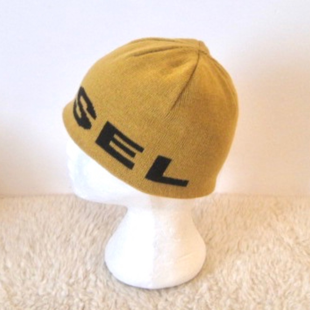 Diesel Vintage Reversible Beanie/Skull Cap - Picture 7 of 11